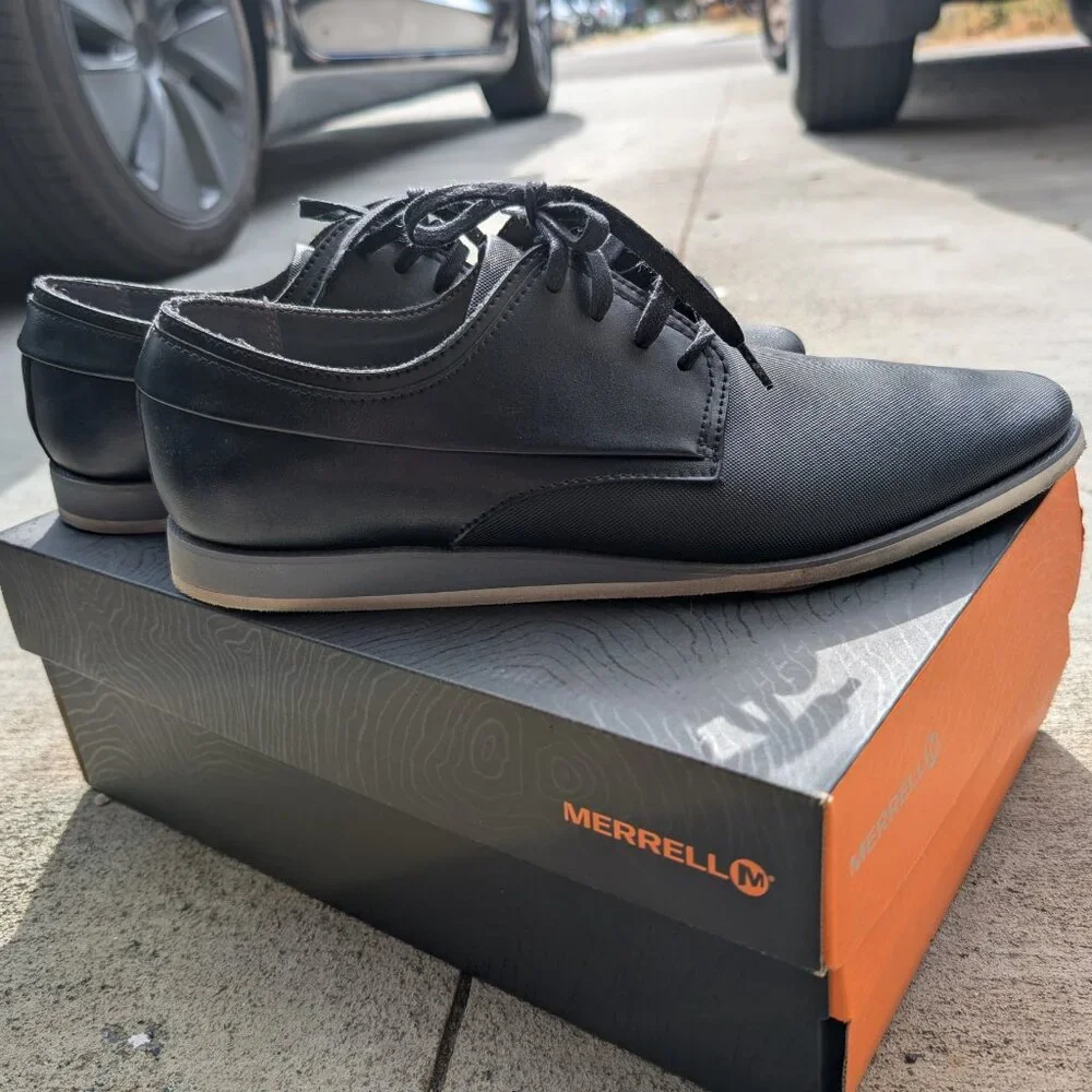 Calvin Klein Men’s Black Lace-Up Dress Shoes | Modern Minimalist | Size 11